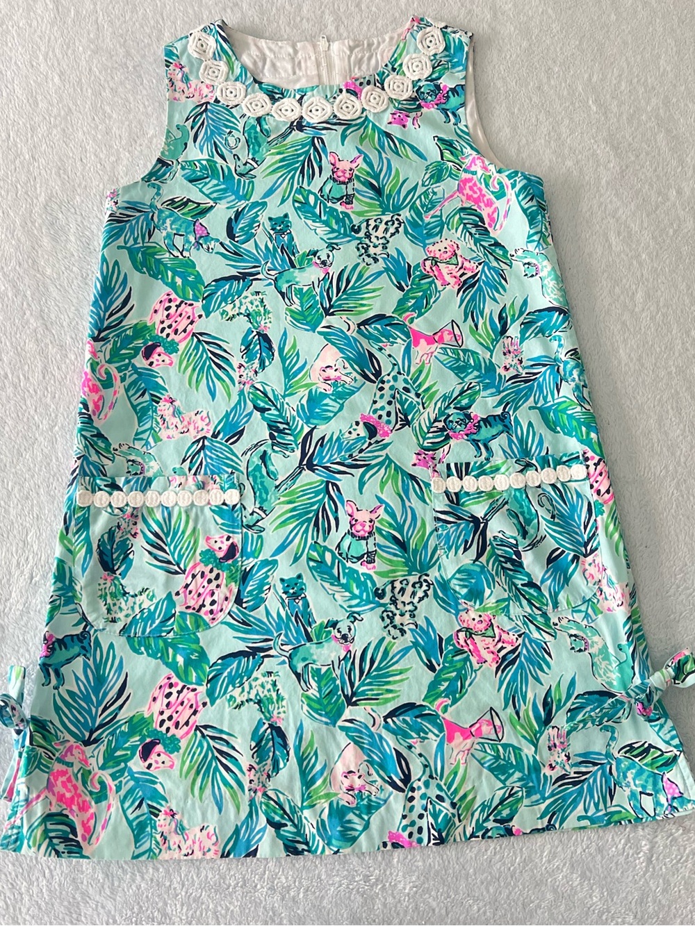 Lilly Pulitzer shift dress Barking Up the Palm Tree print Girl size 8